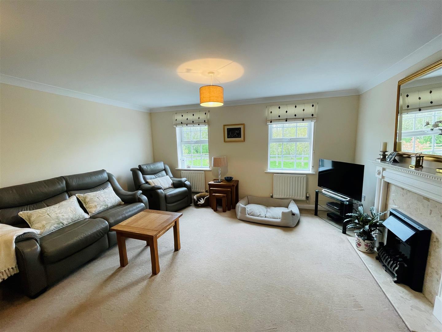 Kittyhawk Close, Bowerhill, Melksham Lock and Key